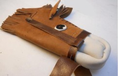 手工DIY创意小马头装饰零钱包制作教程(2)