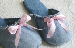 旧牛仔裤改造diy温暖的手工制作拖鞋
